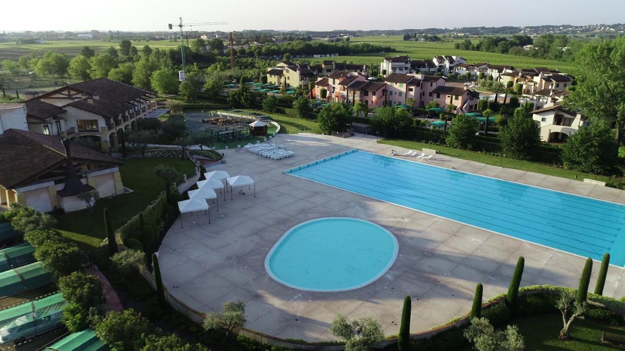 Lugana Resort & Sporting Club - Bassana Village Apartment Peschiera del Garda
